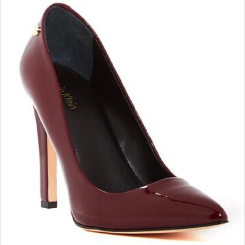Calvin Klein – Brady Patent Pump